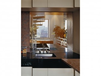 <h3> Cityscape and Privacy</h3> <a href="http://standing.com/1054">9616-03</a>