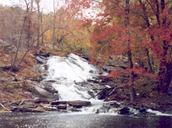 <h3> Hudson Valley</h3> <a href="http://standing.com/655">9915-03</a>
