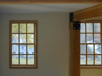 <h3> Hudson Valley</h3> <a href="http://standing.com/655">9915-05</a>